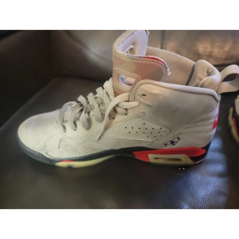 🛠️👟 Air‎ Jordan 6 Retro Grey Infrared Size 9 – 2019